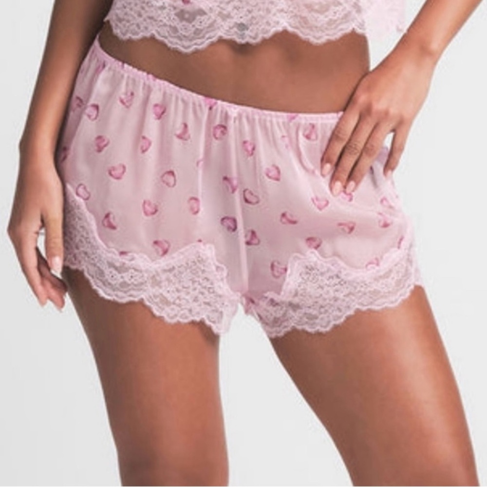 NWT SKIMS Romance Heart 100% Silk & Lace Sleep Shorts